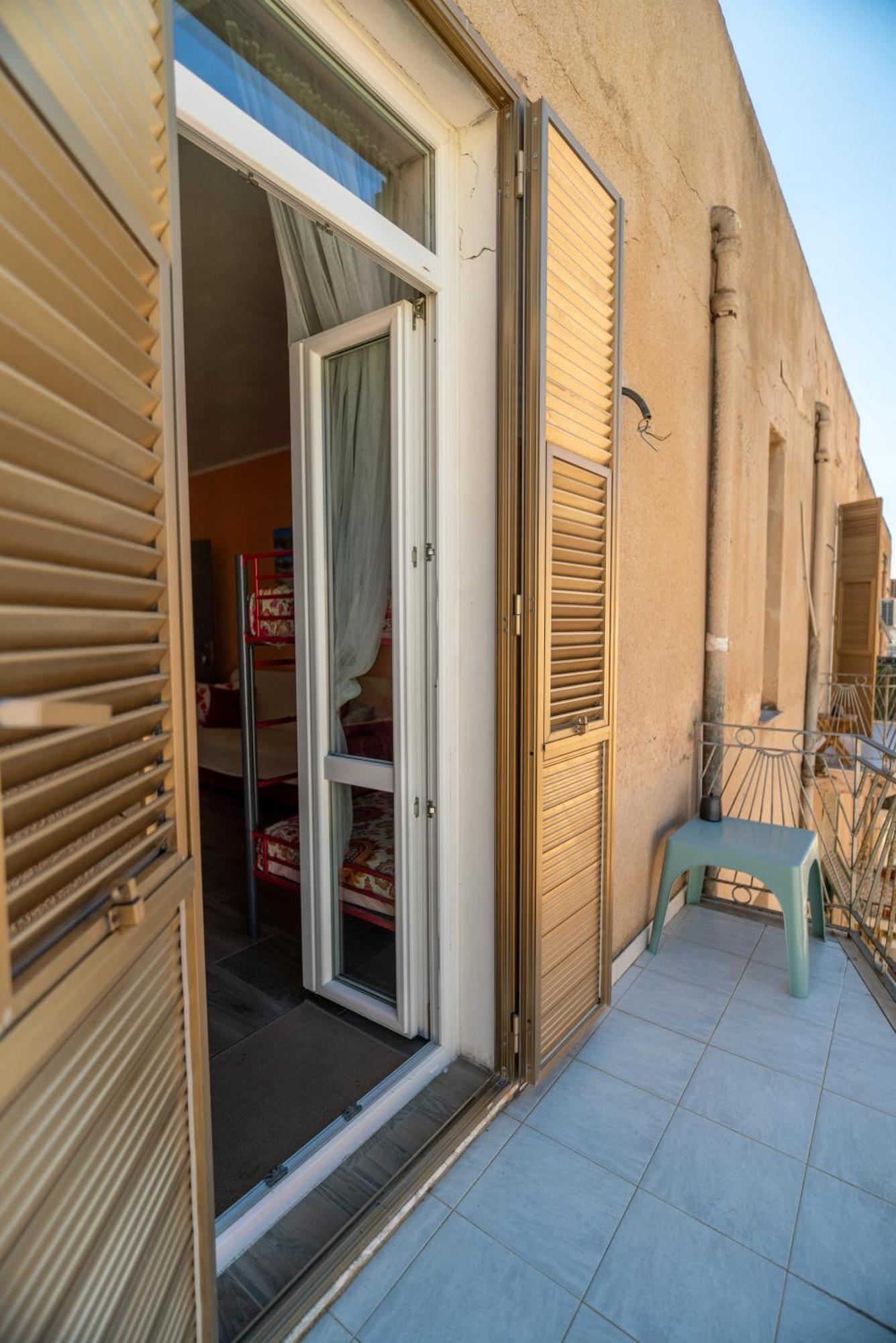 Casa Yvona Apartment Alghero Exterior photo